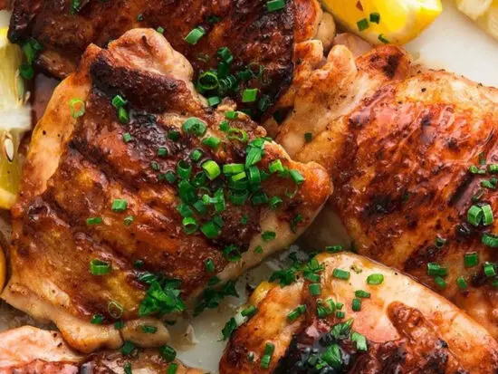 honey balsamic grilled chicken thighs