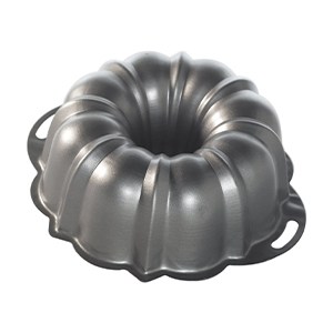 nordic ware proform bundt pan with handles