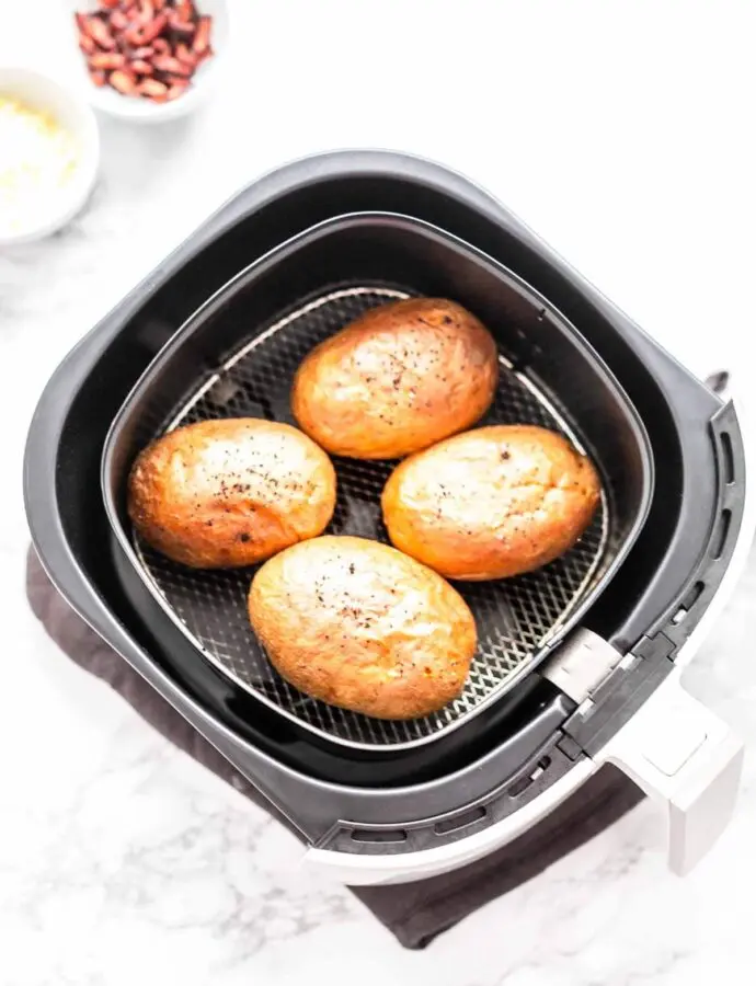 reheating baked potatoes in air fryer 