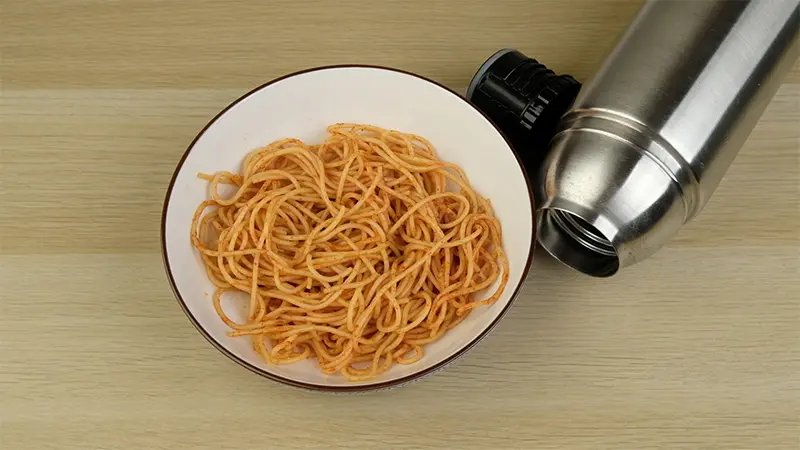 spaghetti noodles and thermos