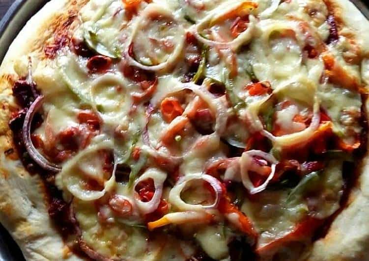 regular bake pizza