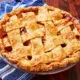 the perfect caramel apple pie