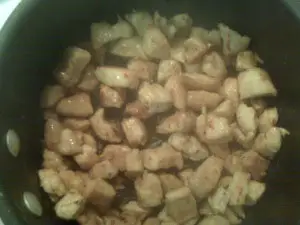 clean and cut chicken pieces
