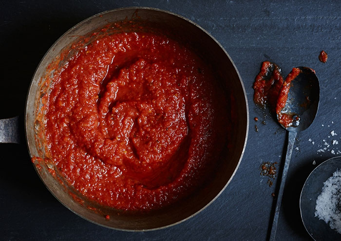 make tomato paste