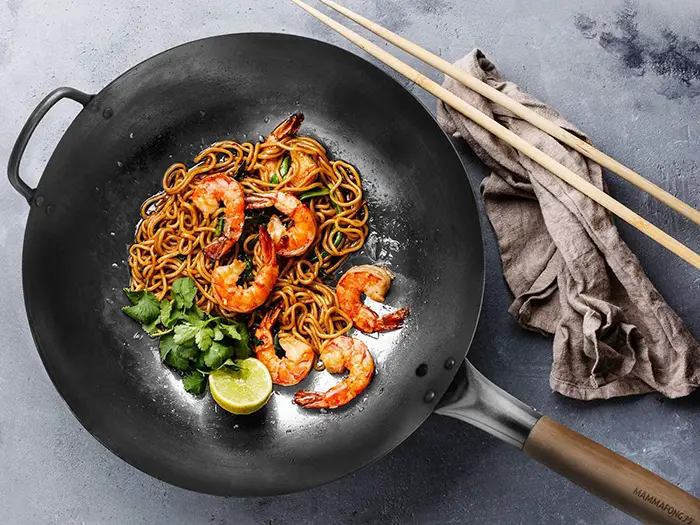 carbon steel wok